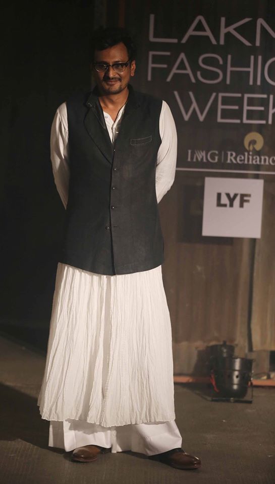 Anand Kabra-lakme-fashion-week-2016-Anand Kabra-lakme-fashion-week-2016-17