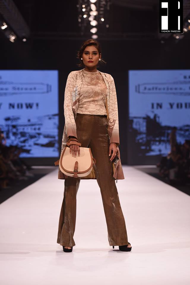 Jafferjees-collection-at-fashion-pakistan-week-11