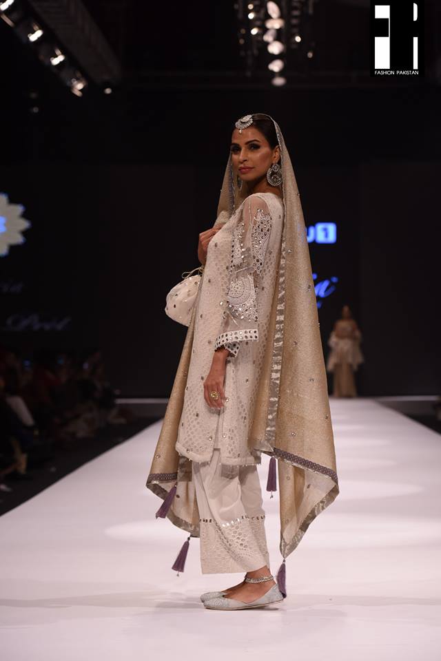 Kayseria-collection-at-fashion-pakistan-week-19
