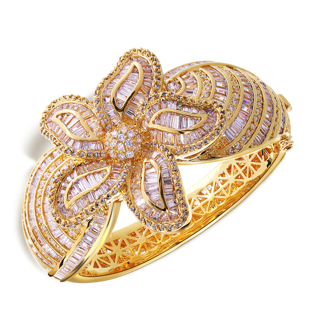 stylish-gold-stone-ring-designs-7
