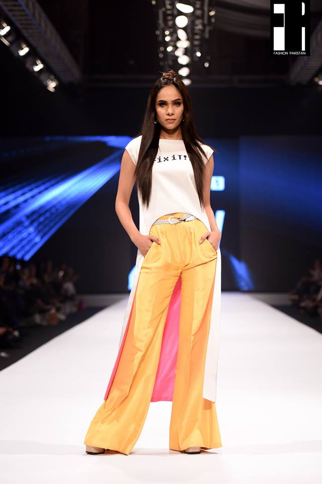Deepak Perwani-collection-at-fashion-pakistan-week-22