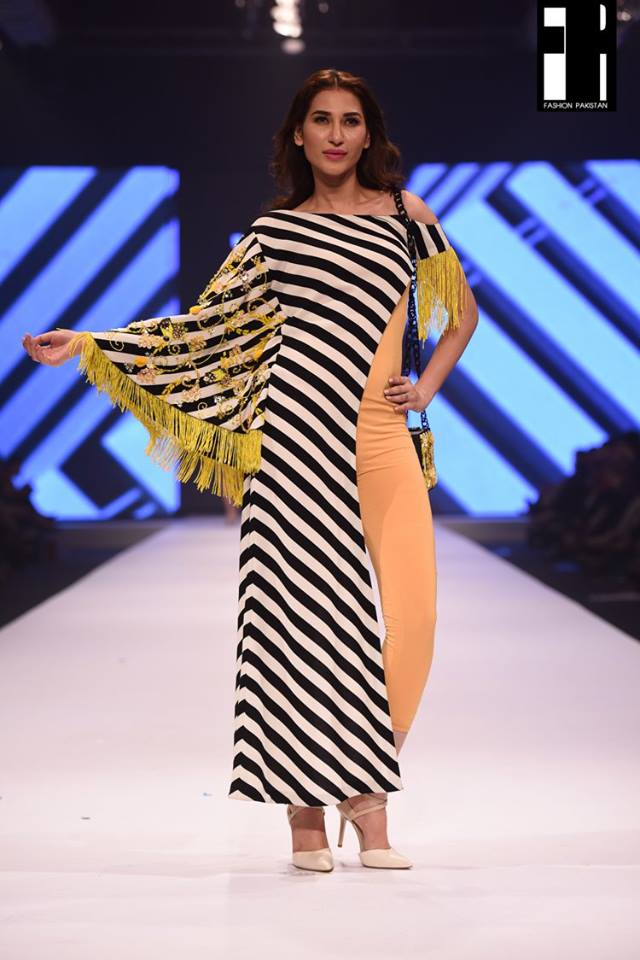 Aamna Aqeel-collection-fashion-pakistan-week-9