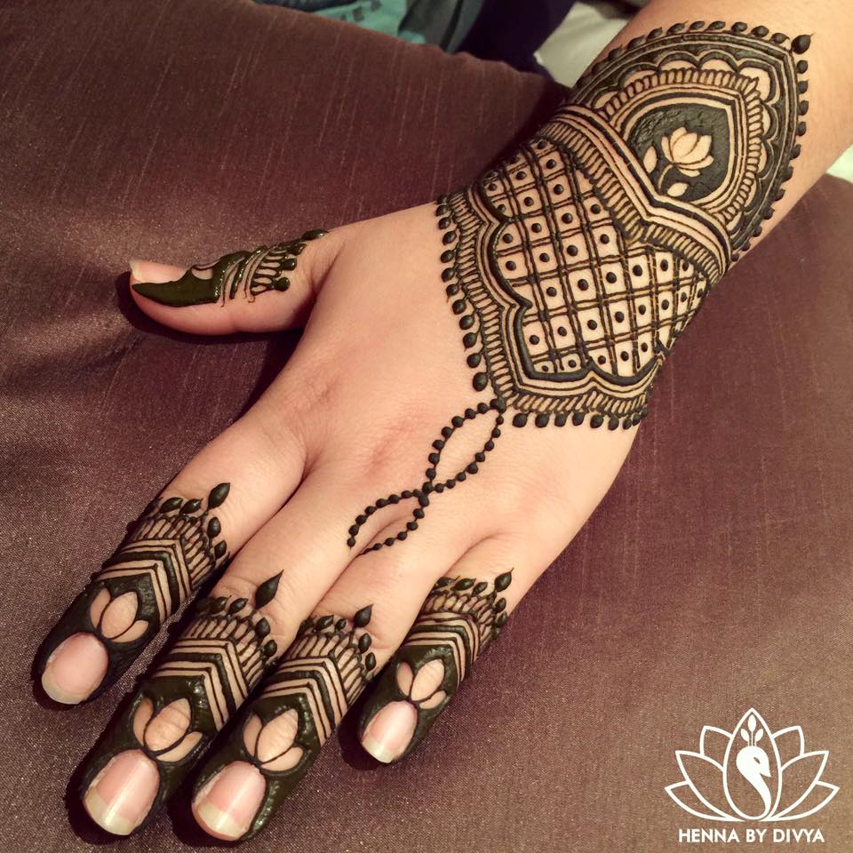 Beautiful and Easy Mehndi Designs for Eid Celebration - PK Vogue