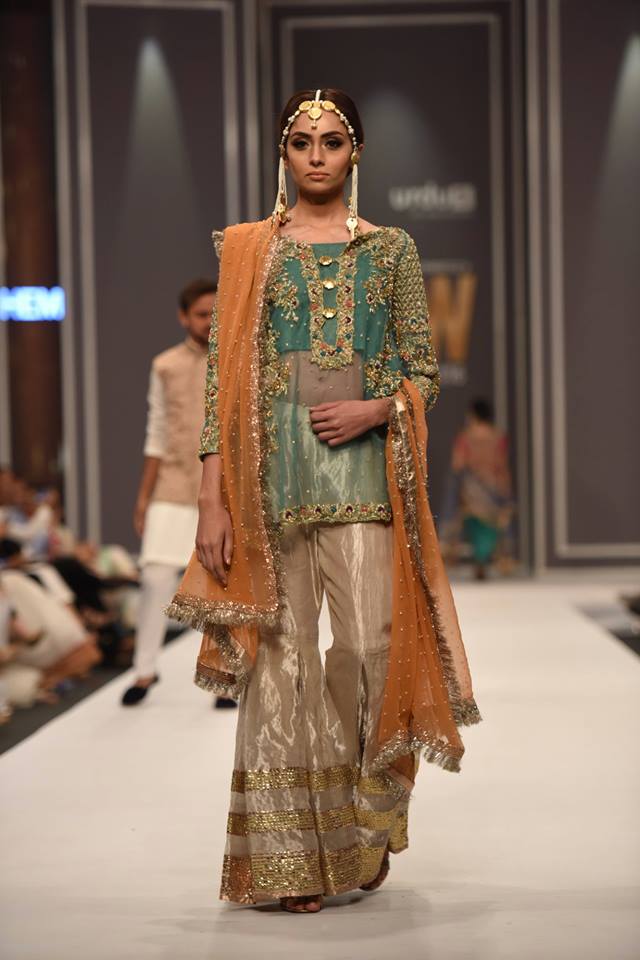 hem-by-sumbul-asif-bridal-collection-at-fpw-2016-12
