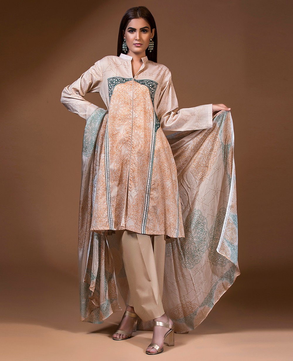 Ghaznavid Winter Collection by Khat e Poesh 13