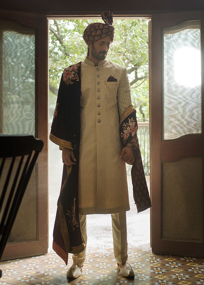 Sherwani Designs 2019 In Pakistan