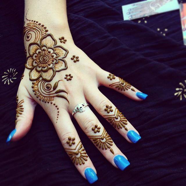 Best Mehndi Designs For Eid-